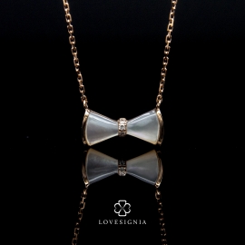 Treasured Moments Necklace