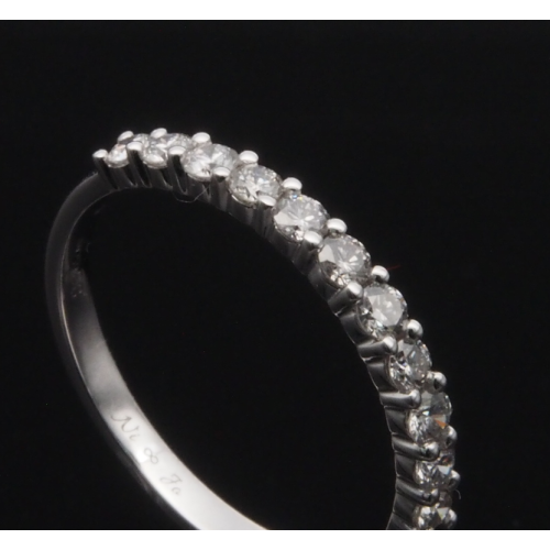 Bespoke Wedding Band 183257