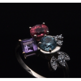 Bespoke Jewels 182516