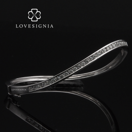 Bespoke Jewels 183642