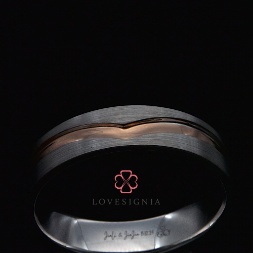 Signature Wedding Band 184366