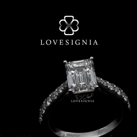Bespoke Engagement Ring 178527