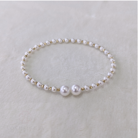 SALE! The Lustrous Classic Pearl Bangle 1