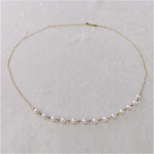 SALE! The Lustrous Classic Pearl Necklace 3
